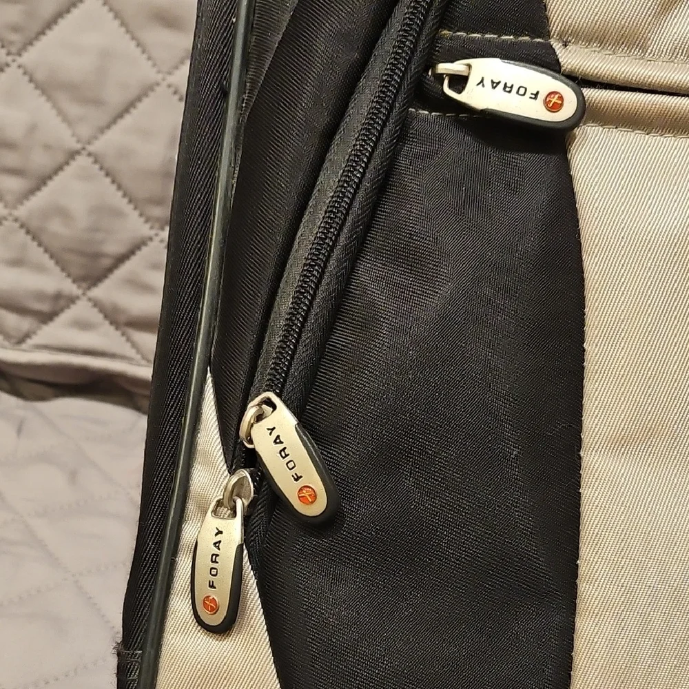 Foray Black and Silver/Gray Laptop Bag with Sporty Design